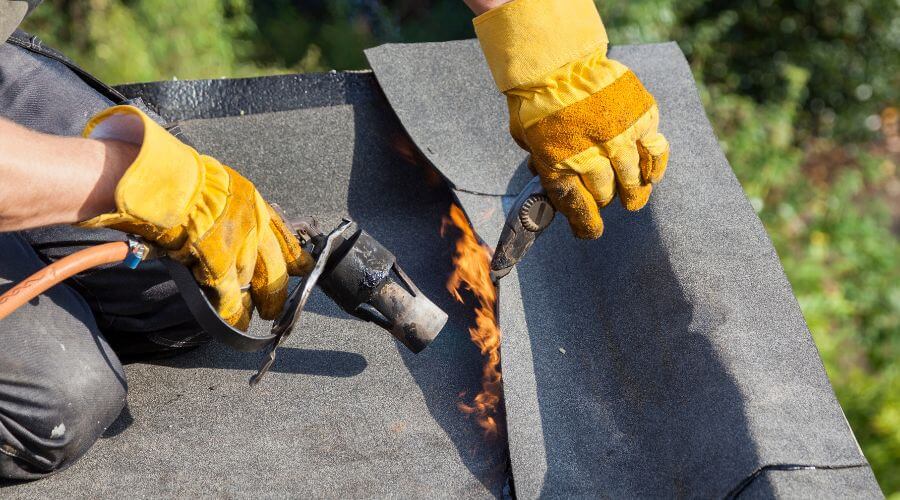 Expert Emergency Roof Repairs services in Emerson, AR